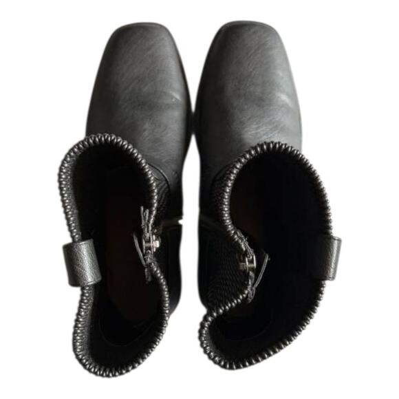 Frye Black Leather Boots | Size 5 - Picture 5 of 10